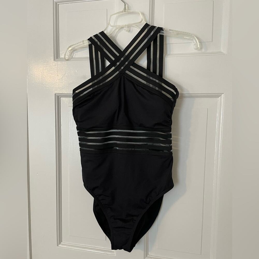 Kenneth Cole New York Stompin in My Stilettos High Neck Mio One Piece Swimsuit - Picture 3 of 5
